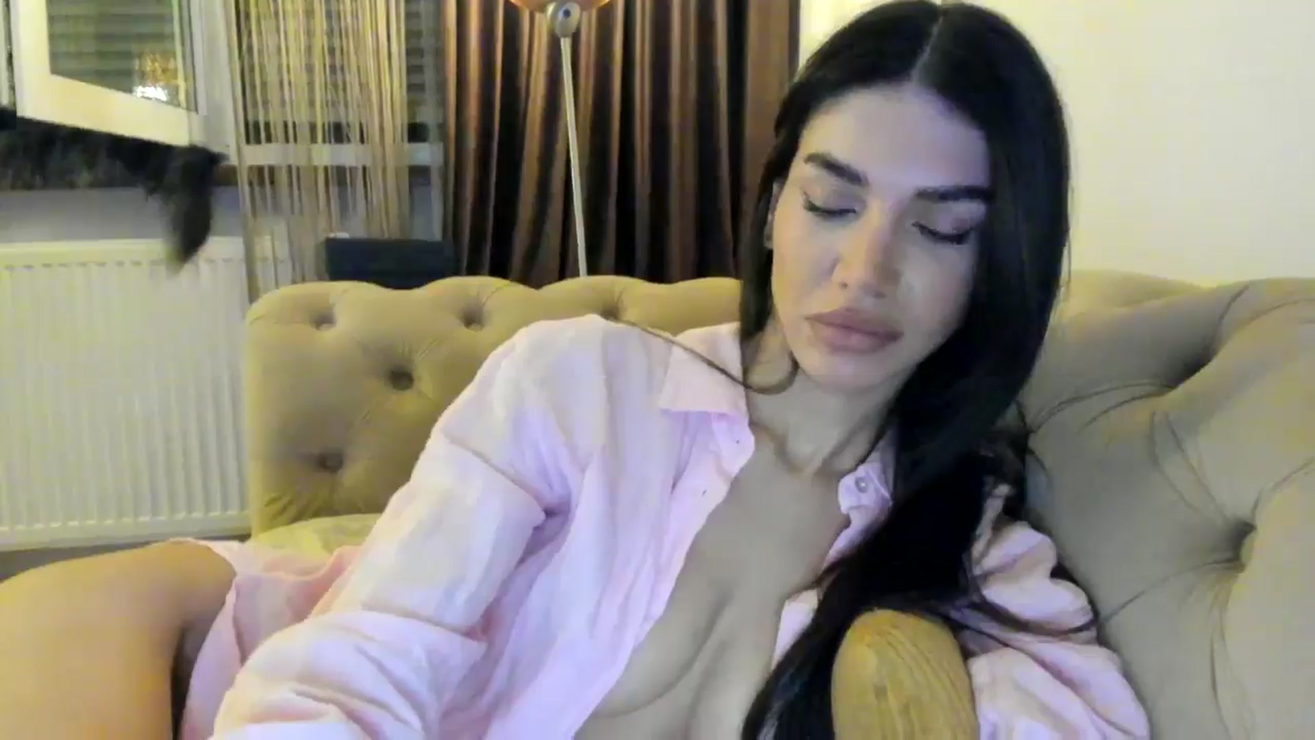 Gallery image thumbnail from SashaLopez's myfreecams stream on, 07/27/2024, 20:47 image 3 of 20
