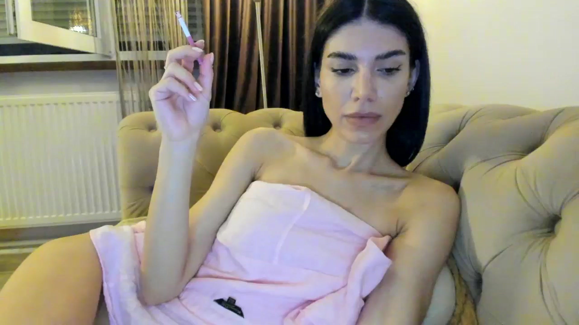 Gallery image thumbnail from SashaLopez's myfreecams stream on, 07/27/2024, 23:17 image 18 of 20