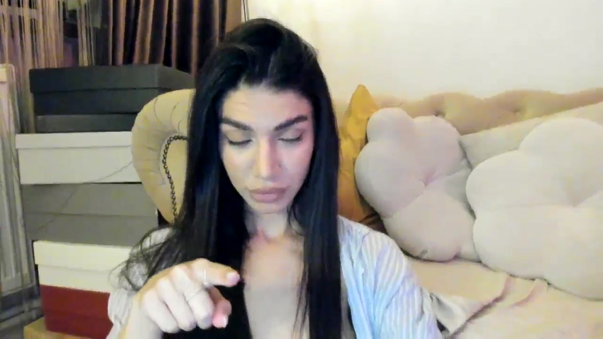 Gallery image thumbnail from SashaLopez's myfreecams stream on, 07/28/2024, 21:14 image 4 of 20