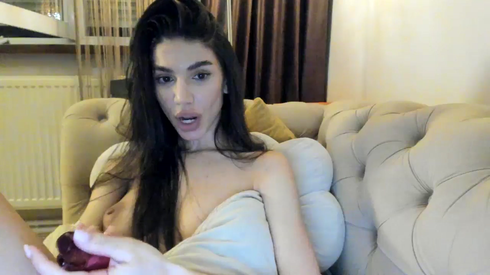 Gallery image thumbnail from SashaLopez's myfreecams stream on, 07/28/2024, 21:14 image 19 of 20
