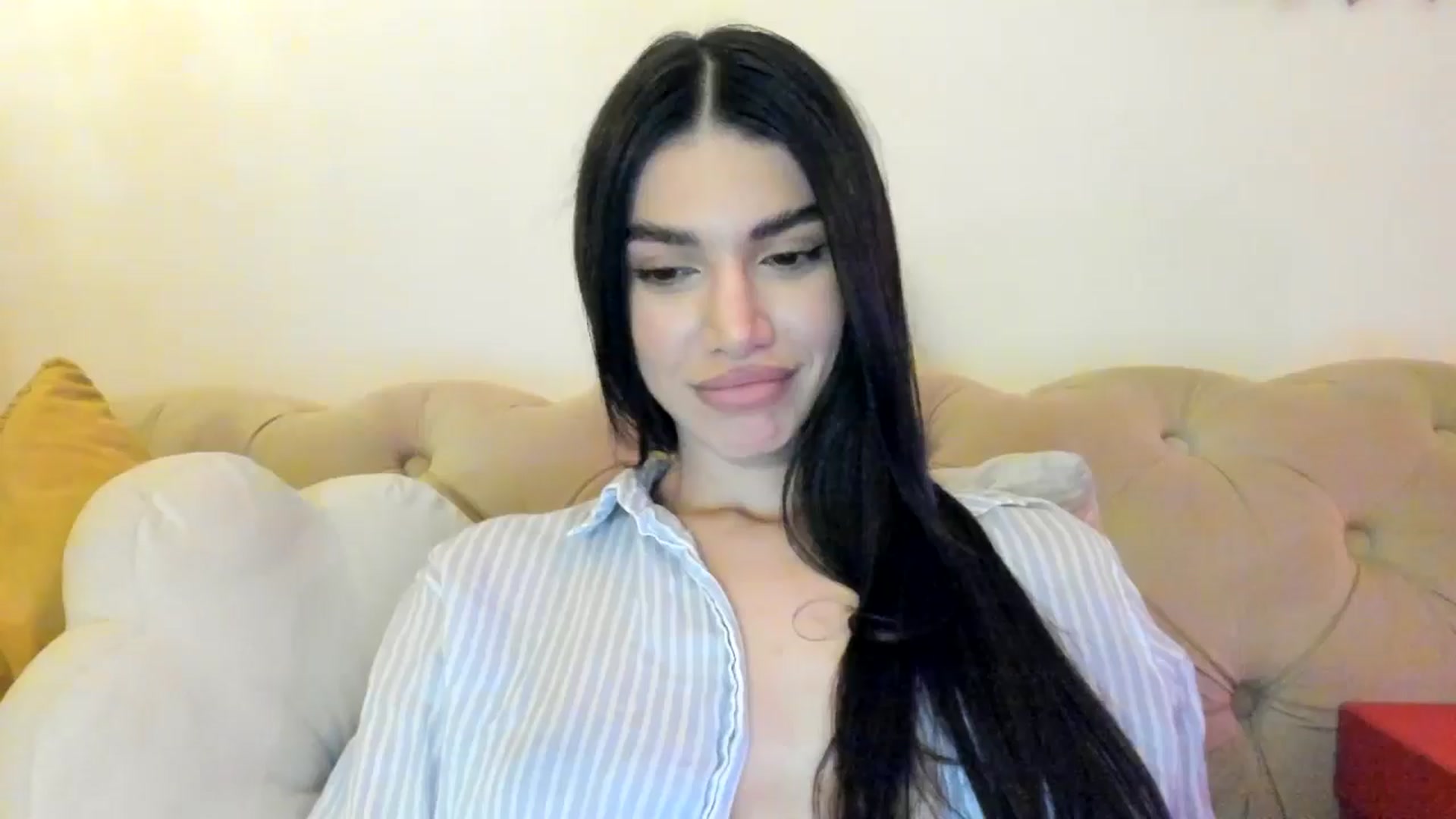 Gallery image thumbnail from SashaLopez's myfreecams stream on, 07/28/2024, 21:14 image 1 of 20