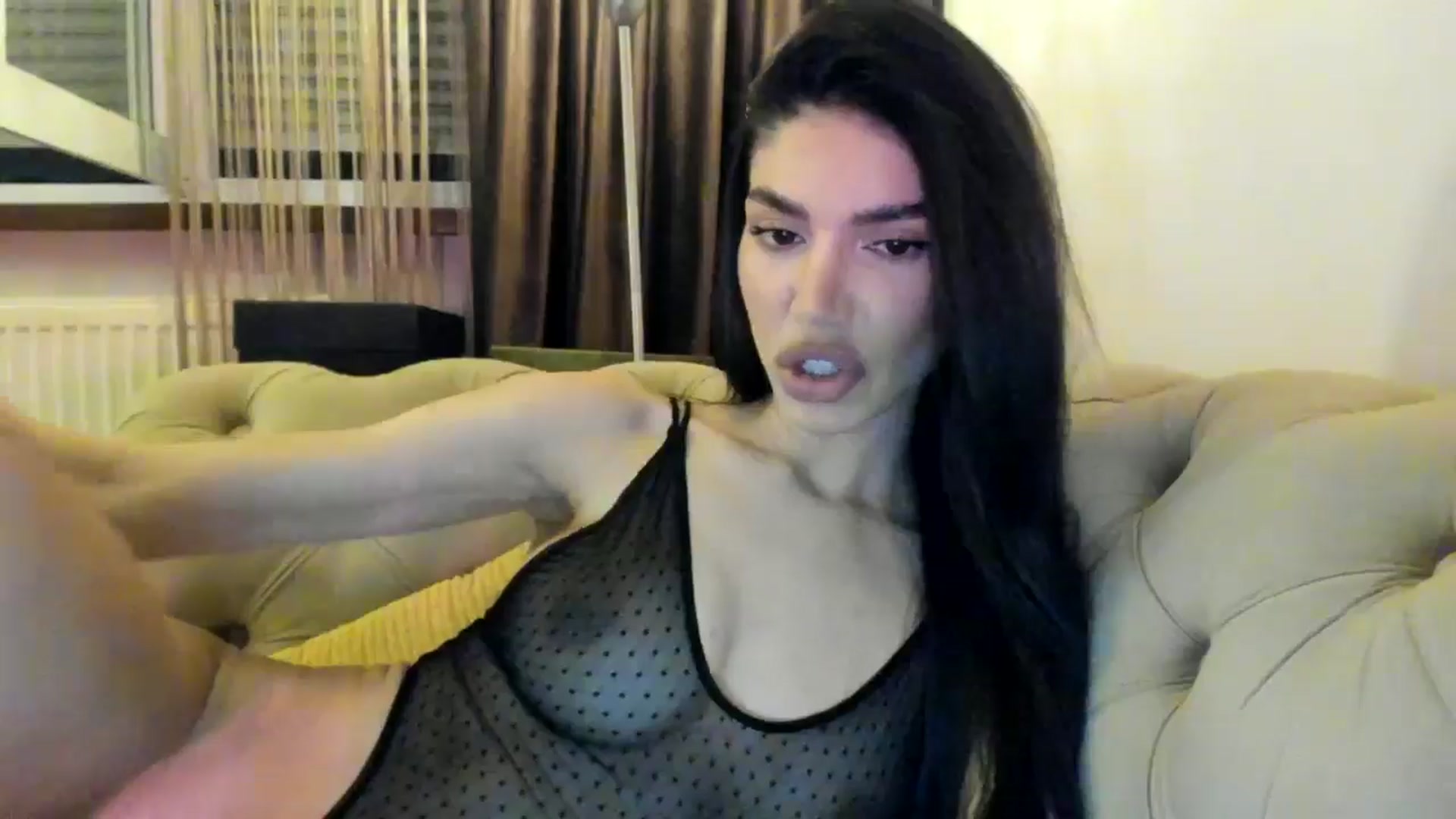 Gallery image thumbnail from SashaLopez's myfreecams stream on, 08/01/2024, 20:17 image 3 of 20