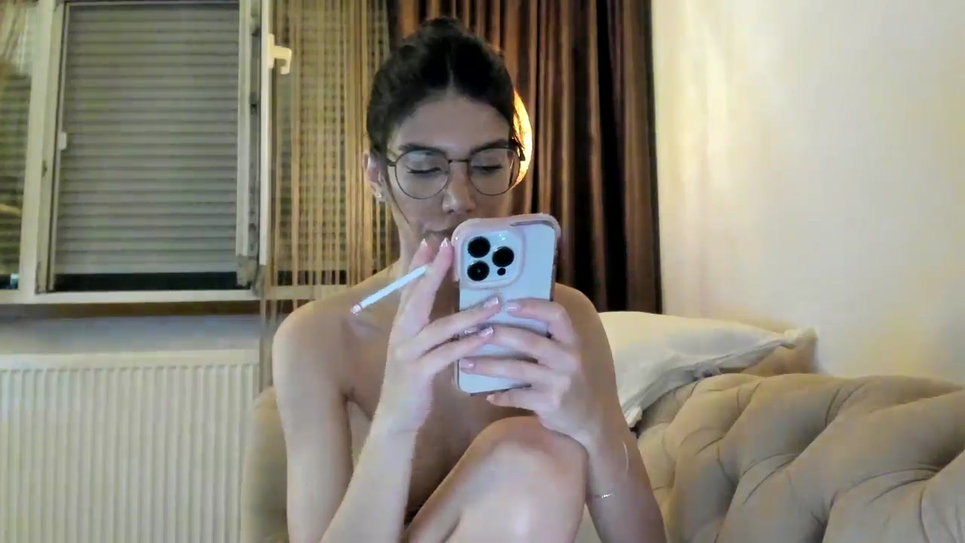 Gallery image thumbnail from SashaLopez's myfreecams stream on, 08/16/2024, 23:28 image 17 of 20