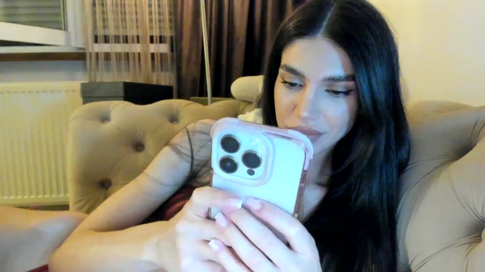 Gallery image thumbnail from SashaLopez's myfreecams stream on, 08/23/2024, 24:42 image 3 of 20