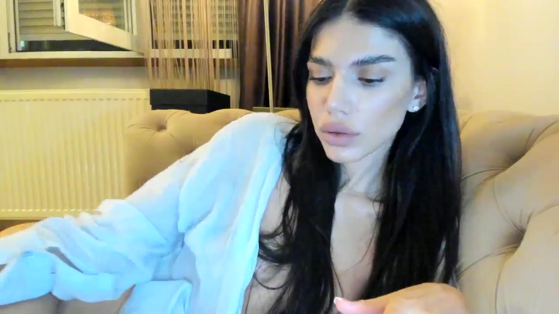 Gallery image thumbnail from SashaLopez's myfreecams stream on, 08/25/2024, 23:12 image 15 of 20