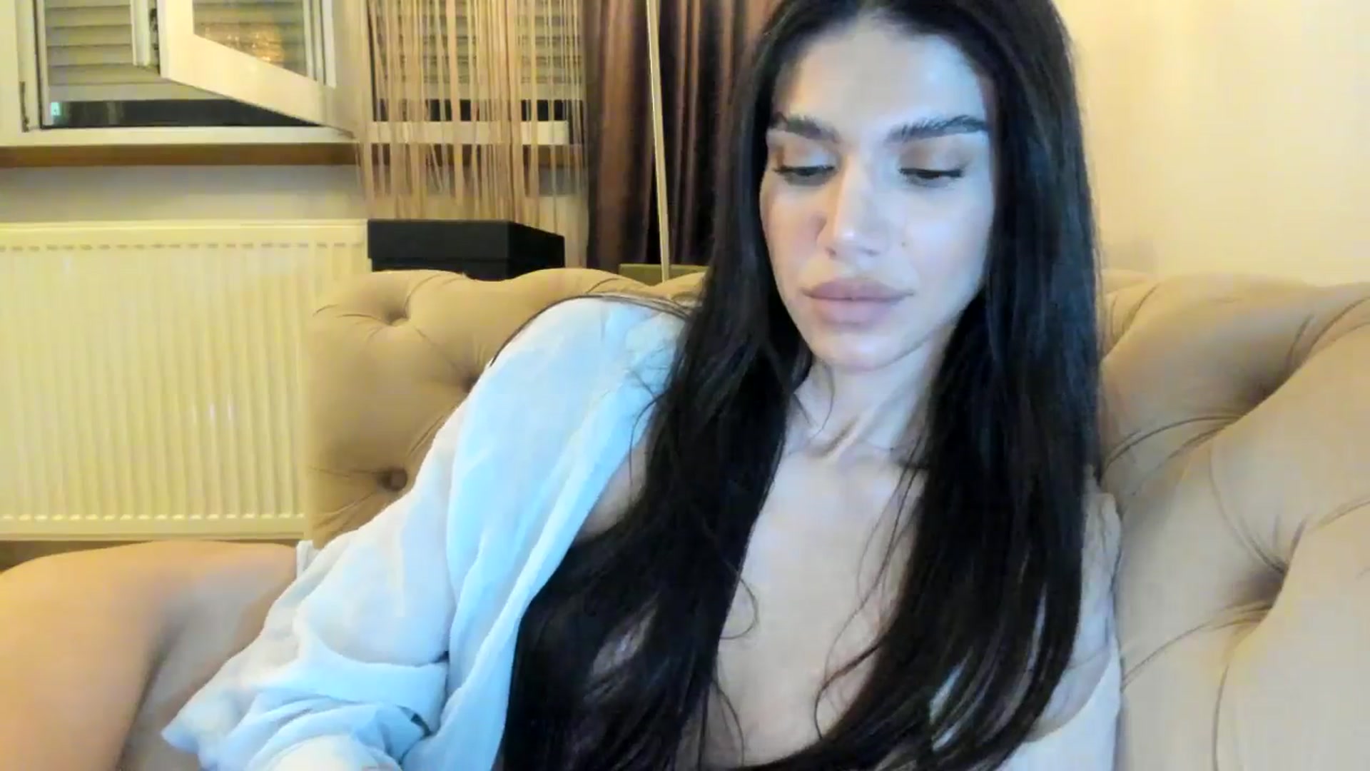 Gallery image thumbnail from SashaLopez's myfreecams stream on, 08/25/2024, 23:12 image 14 of 20