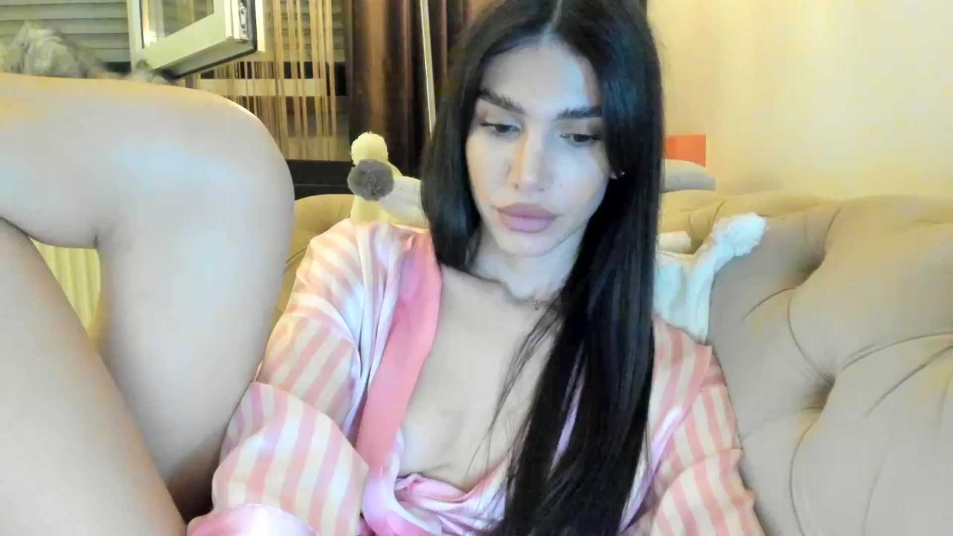 Gallery image thumbnail from SashaLopez's myfreecams stream on, 09/01/2024, 20:21 image 1 of 20