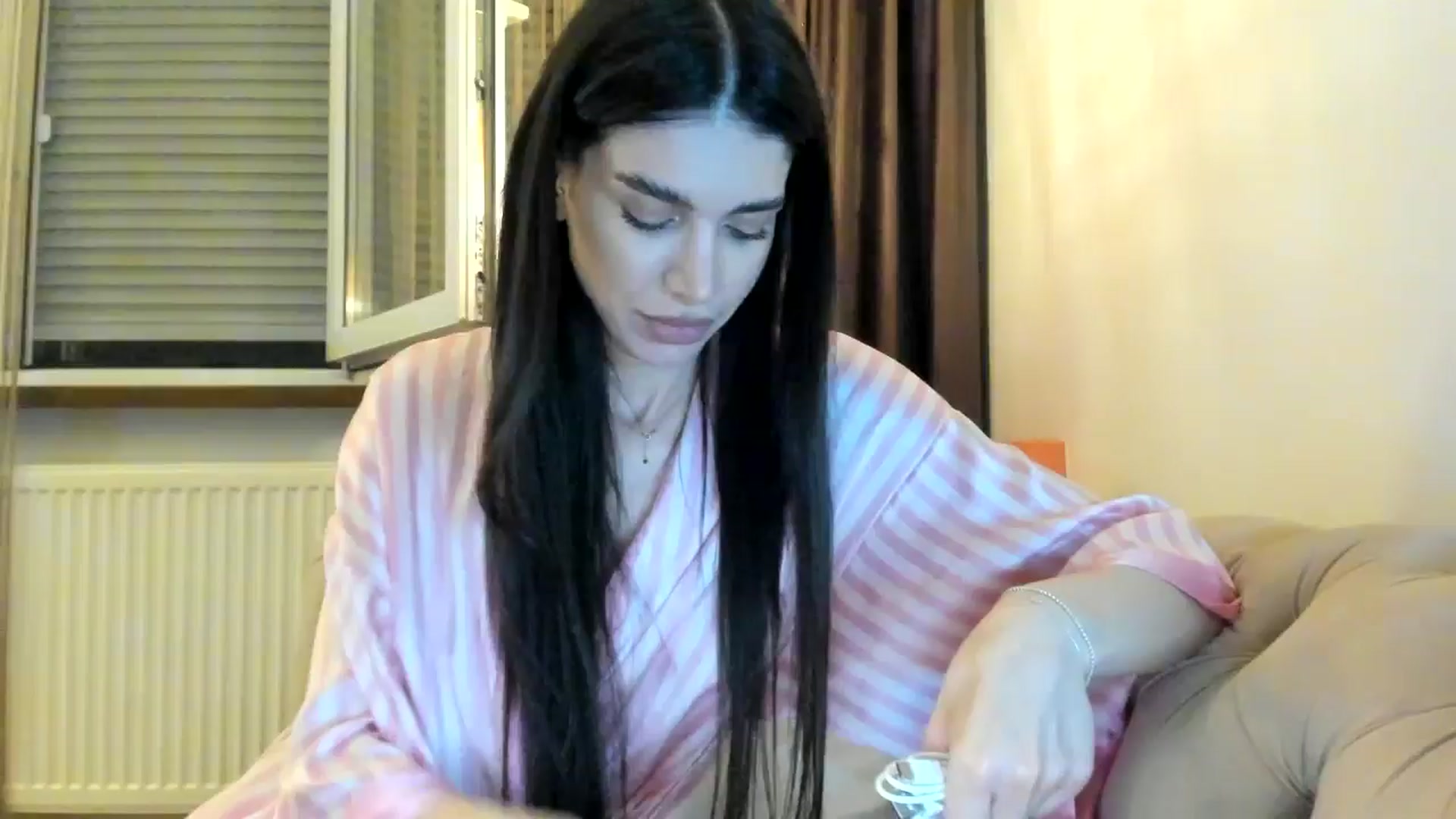 Gallery image thumbnail from SashaLopez's myfreecams stream on, 09/01/2024, 22:48 image 1 of 20