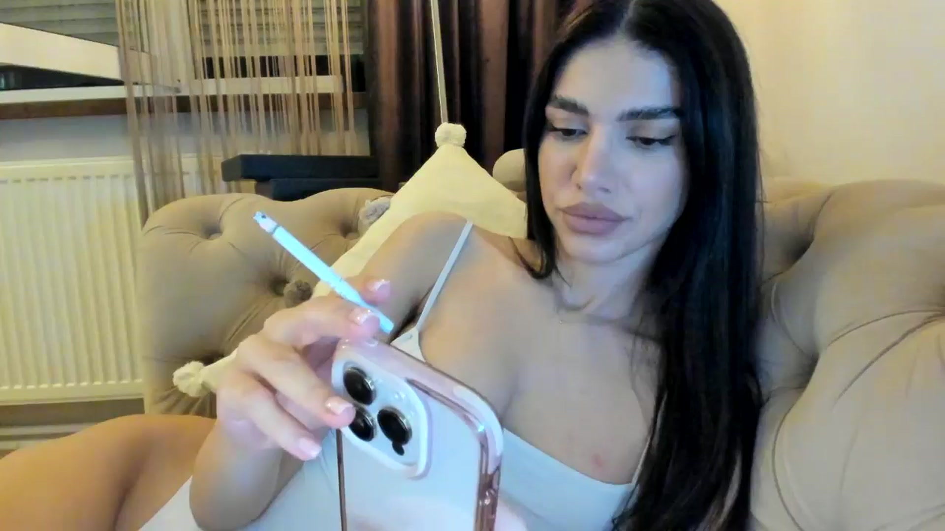 Gallery image thumbnail from SashaLopez's myfreecams stream on, 09/04/2024, 20:31 image 7 of 20