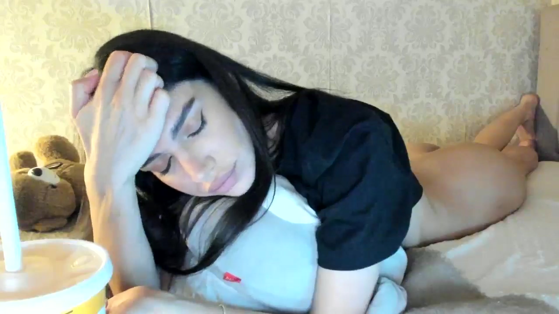 Gallery image thumbnail from SashaLopez's myfreecams stream on, 09/05/2024, 21:04 image 6 of 20