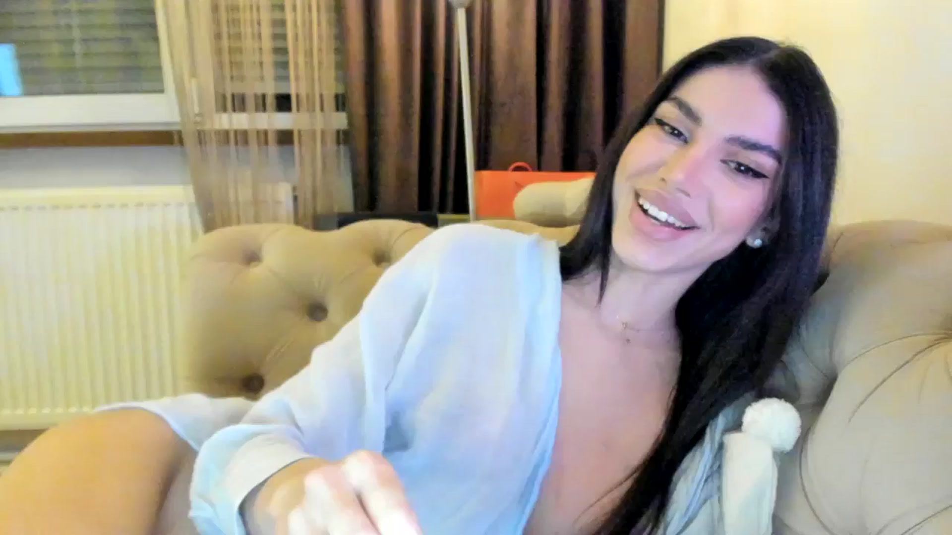 Gallery image thumbnail from SashaLopez's myfreecams stream on, 09/13/2024, 19:59 image 8 of 20