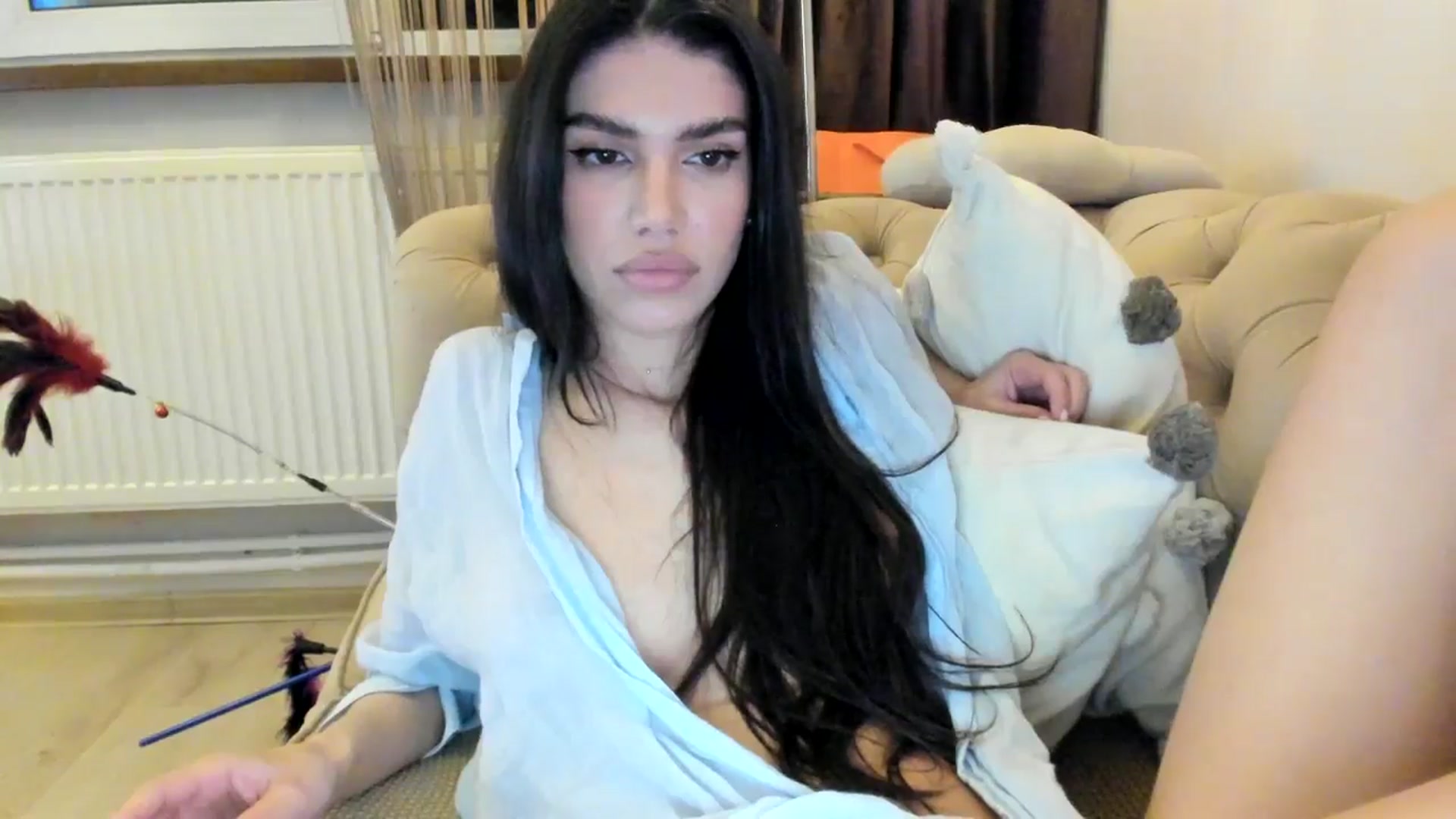 Gallery image thumbnail from SashaLopez's myfreecams stream on, 09/13/2024, 22:54 image 13 of 20