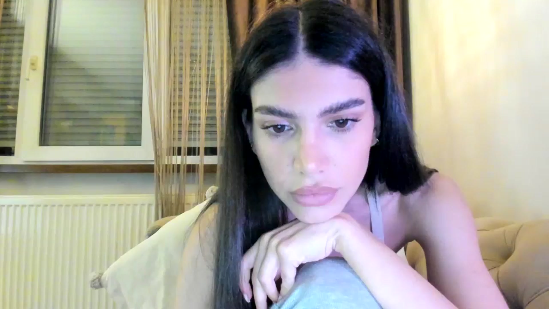 Gallery image thumbnail from SashaLopez's myfreecams stream on, 09/18/2024, 22:29 image 9 of 20