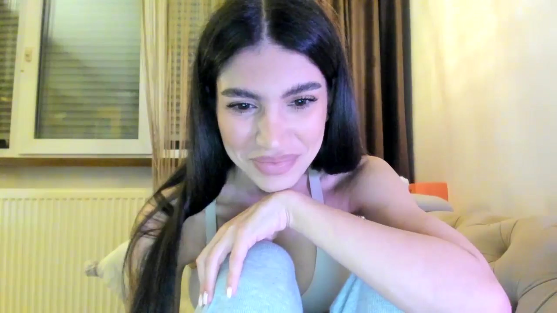 Gallery image thumbnail from SashaLopez's myfreecams stream on, 09/18/2024, 22:29 image 4 of 20