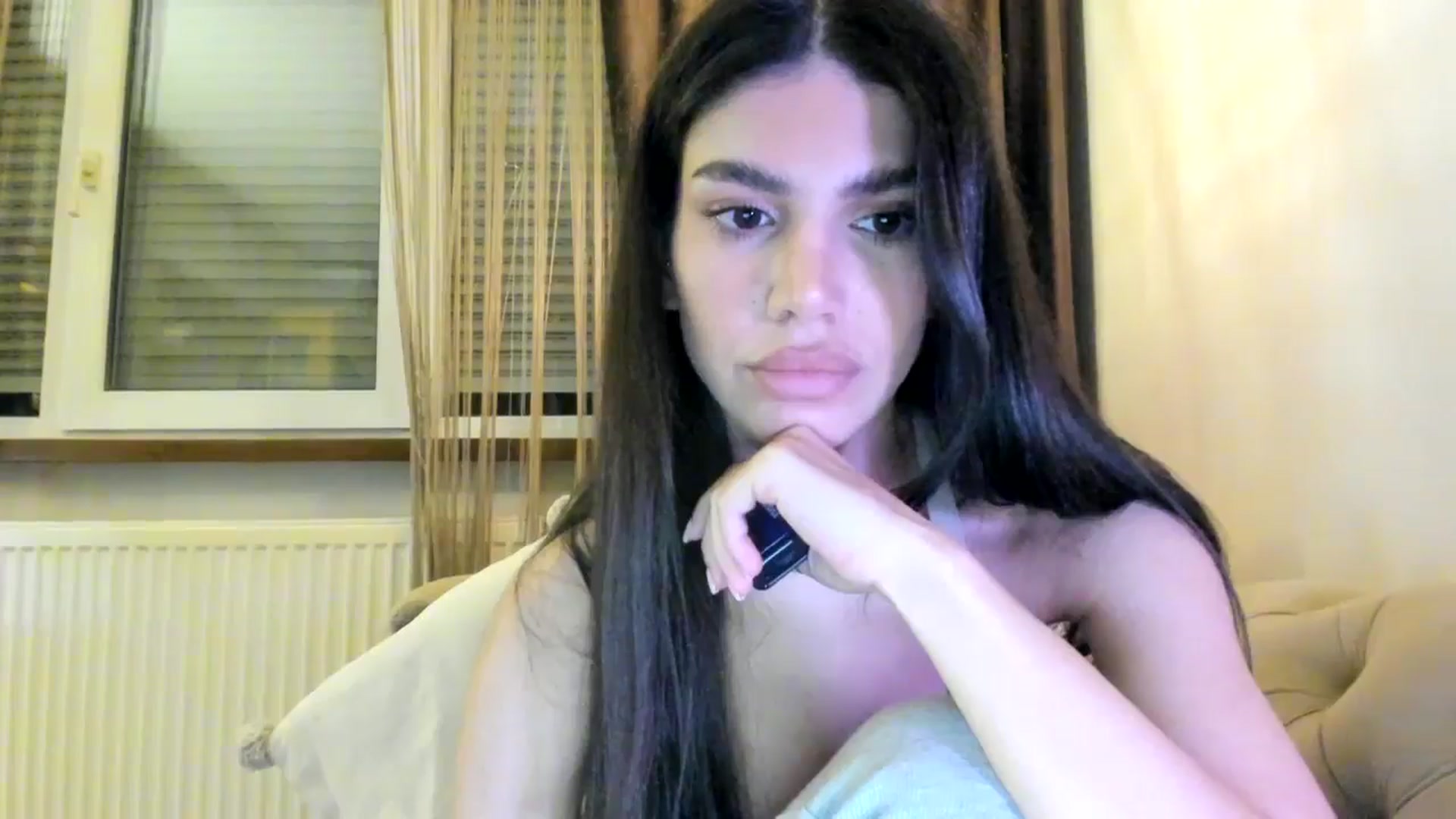 Gallery image thumbnail from SashaLopez's myfreecams stream on, 09/18/2024, 22:29 image 10 of 20