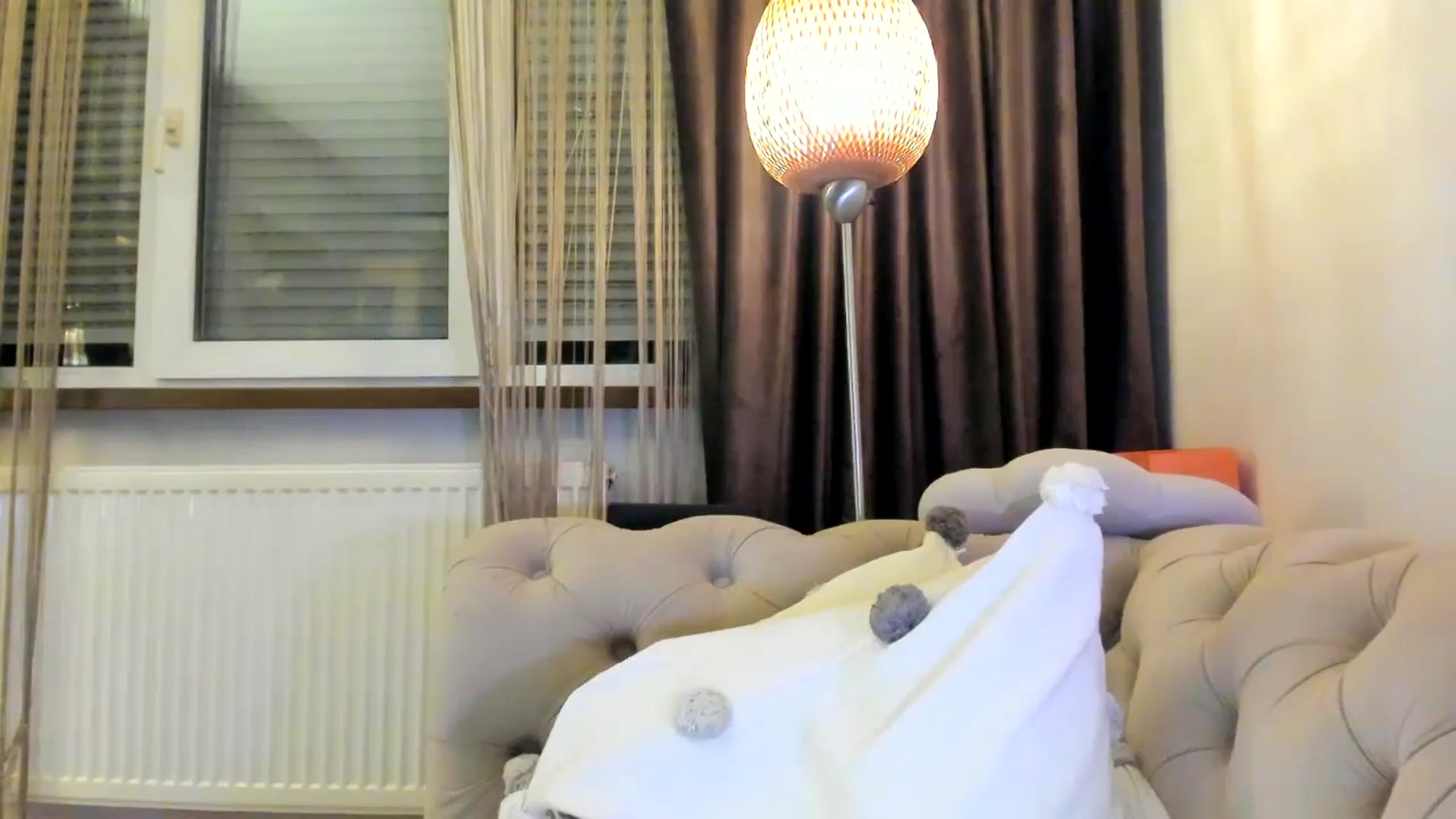 Gallery image thumbnail from SashaLopez's myfreecams stream on, 09/18/2024, 23:23 image 4 of 20