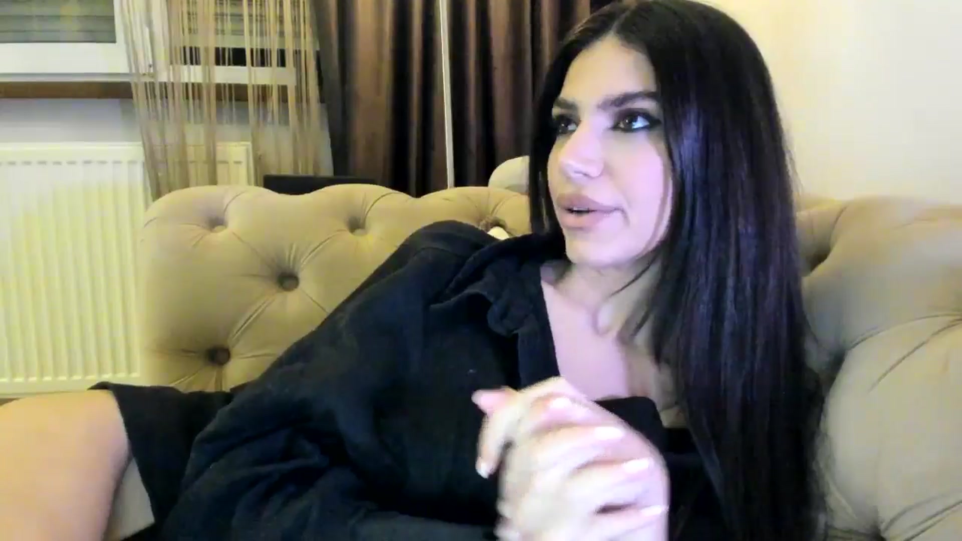Gallery image thumbnail from SashaLopez's myfreecams stream on, 09/19/2024, 22:04 image 2 of 20