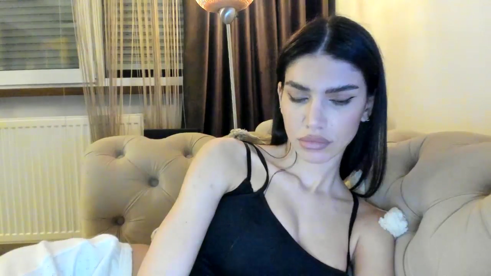 Gallery image thumbnail from SashaLopez's myfreecams stream on, 09/25/2024, 22:00 image 9 of 20