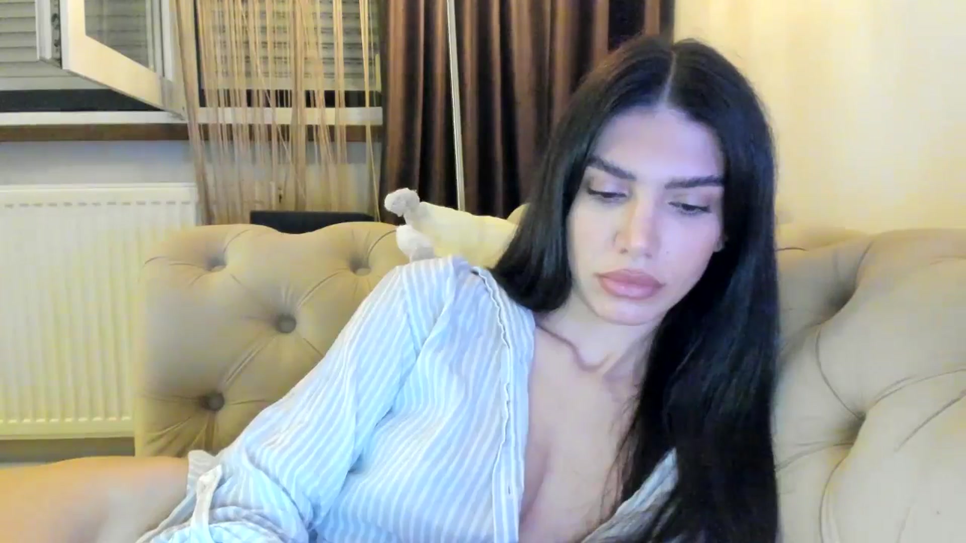 Gallery image thumbnail from SashaLopez's myfreecams stream on, 09/28/2024, 21:31 image 16 of 20