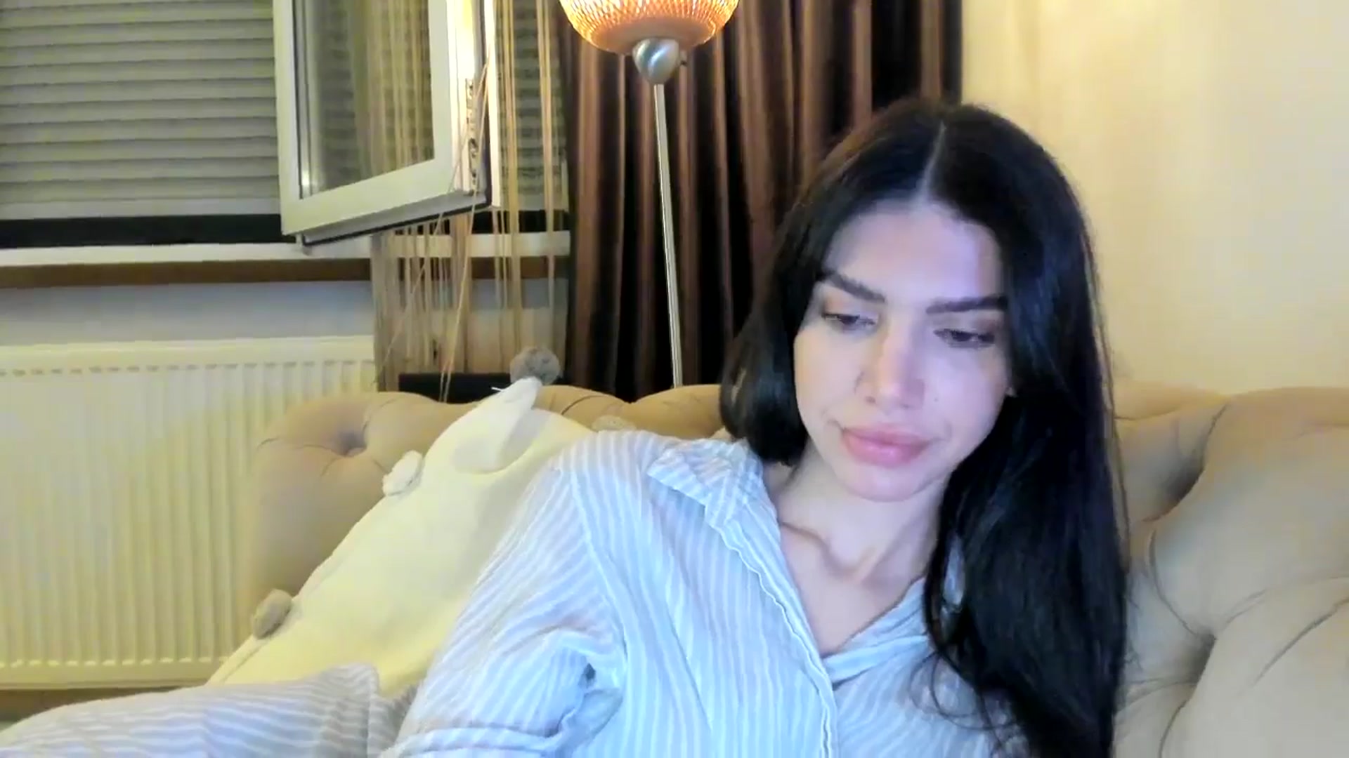 Gallery image thumbnail from SashaLopez's myfreecams stream on, 09/29/2024, 24:06 image 8 of 20