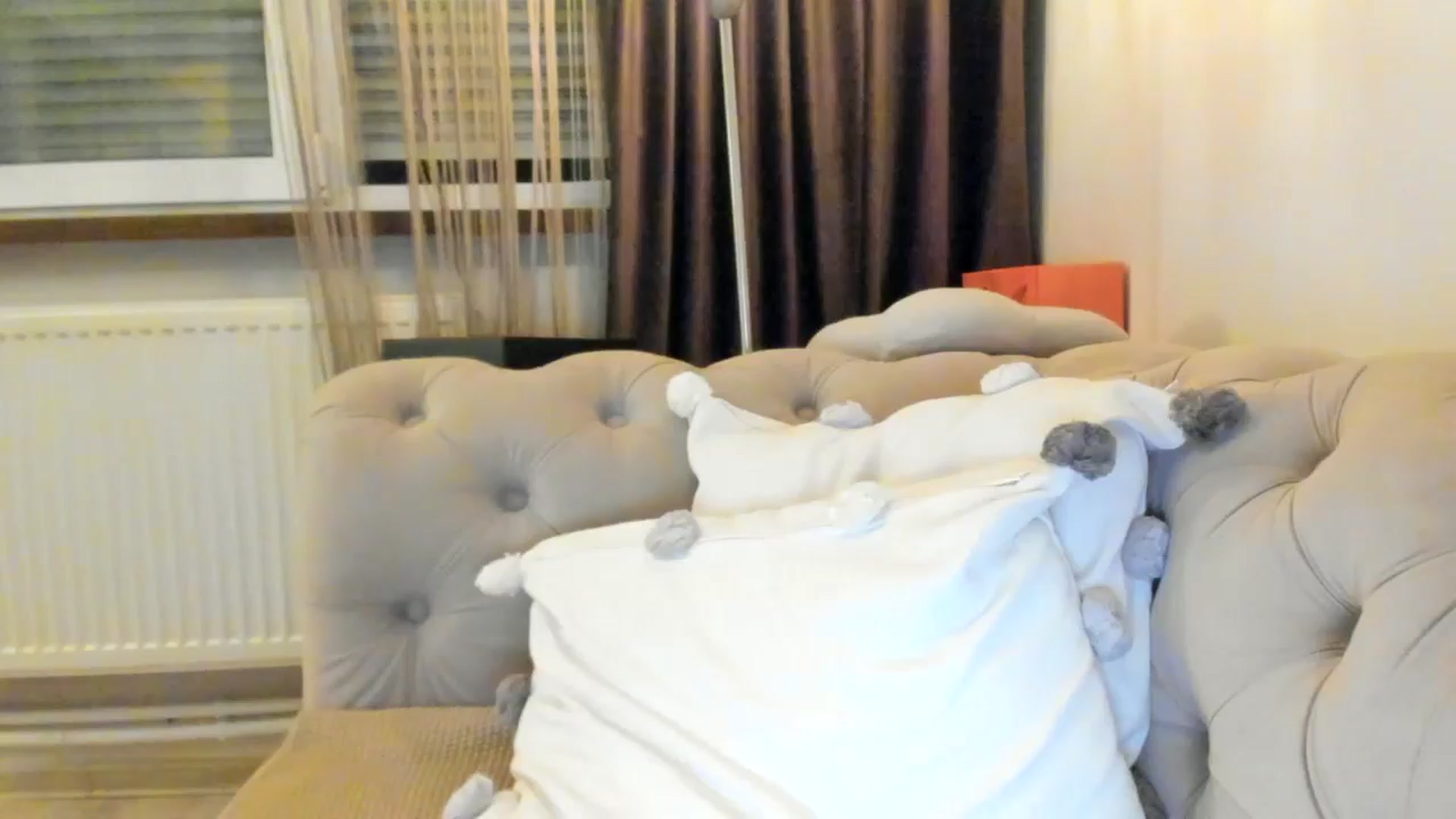 Gallery image thumbnail from SashaLopez's myfreecams stream on, 09/29/2024, 21:00 image 19 of 20