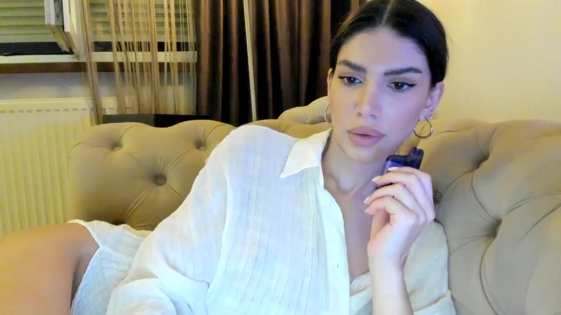 Gallery image thumbnail from SashaLopez's myfreecams stream on, 09/29/2024, 22:01 image 14 of 20