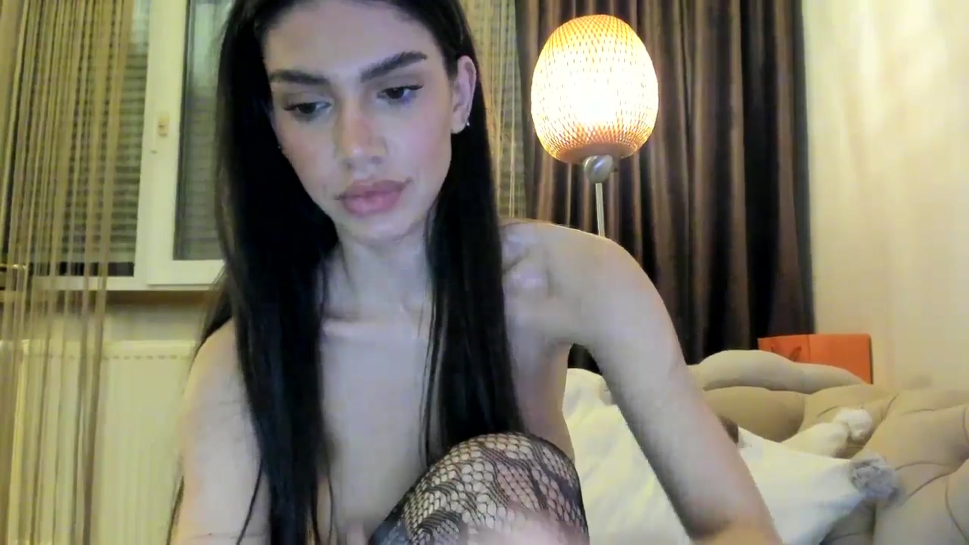 Gallery image thumbnail from SashaLopez's myfreecams stream on, 10/03/2024, 24:12 image 15 of 20