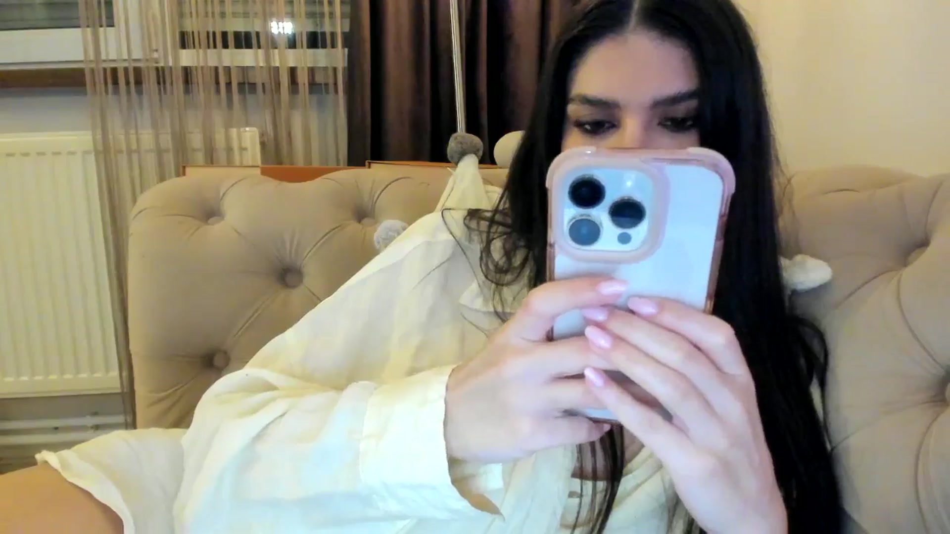 Gallery image thumbnail from SashaLopez's myfreecams stream on, 10/05/2024, 20:54 image 16 of 20