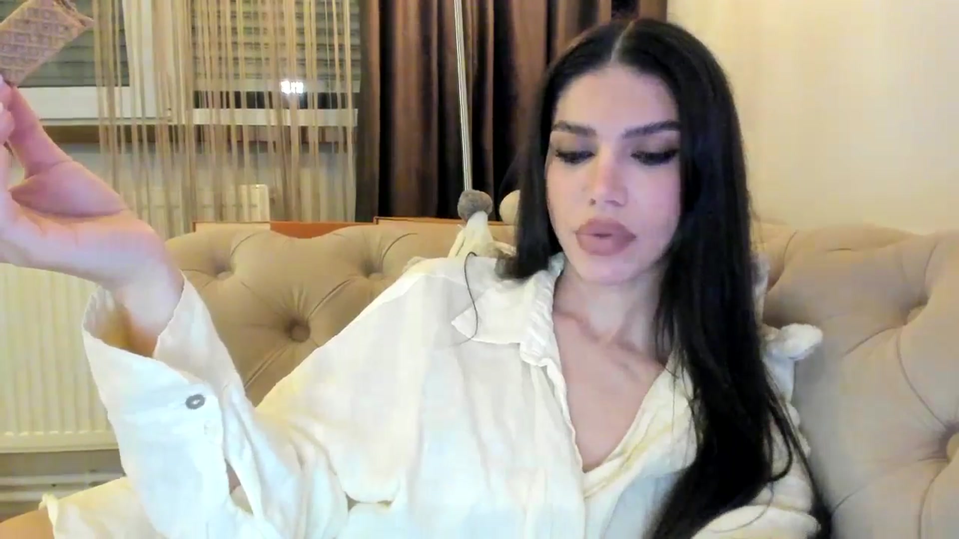 Gallery image thumbnail from SashaLopez's myfreecams stream on, 10/05/2024, 20:54 image 11 of 20