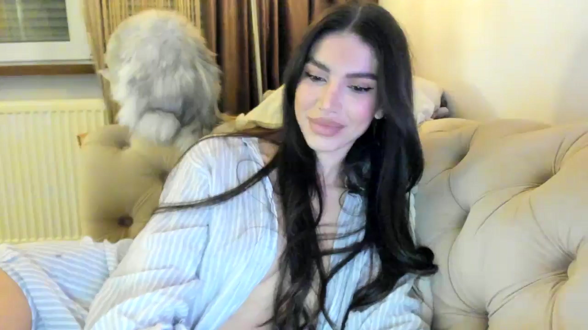 Gallery image thumbnail from SashaLopez's myfreecams stream on, 10/06/2024, 22:17 image 3 of 20