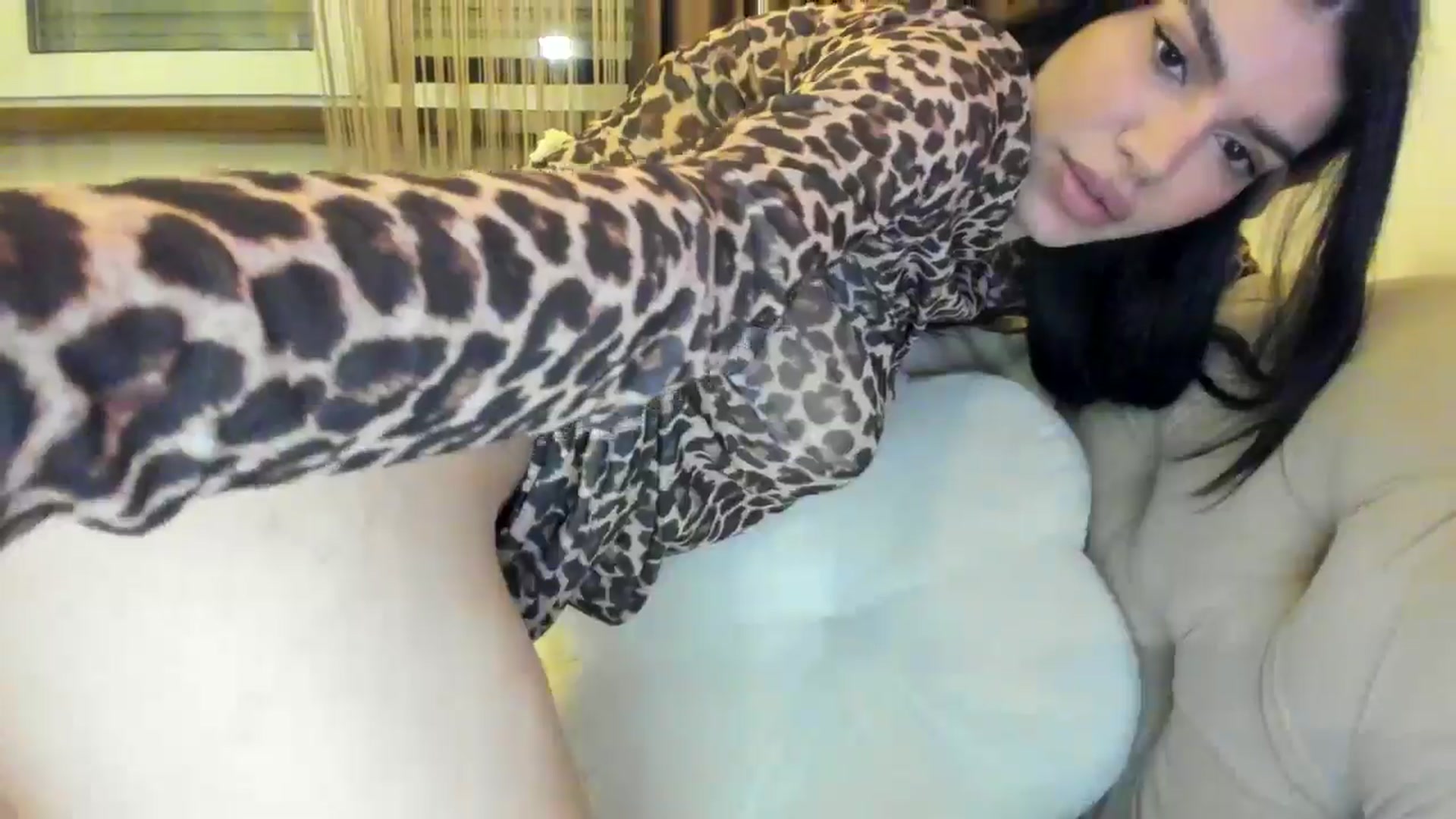 Gallery image thumbnail from SashaLopez's myfreecams stream on, 10/07/2024, 22:58 image 15 of 20