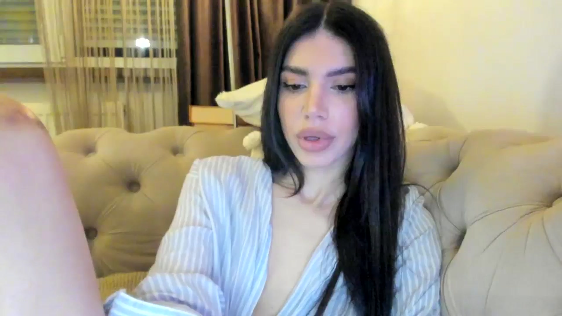 Gallery image thumbnail from SashaLopez's myfreecams stream on, 10/09/2024, 22:15 image 3 of 20