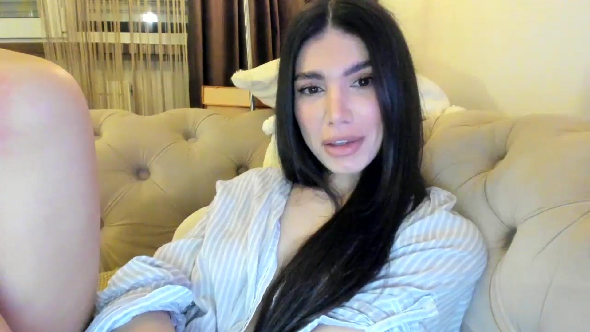 Gallery image thumbnail from SashaLopez's myfreecams stream on, 10/09/2024, 22:15 image 7 of 20