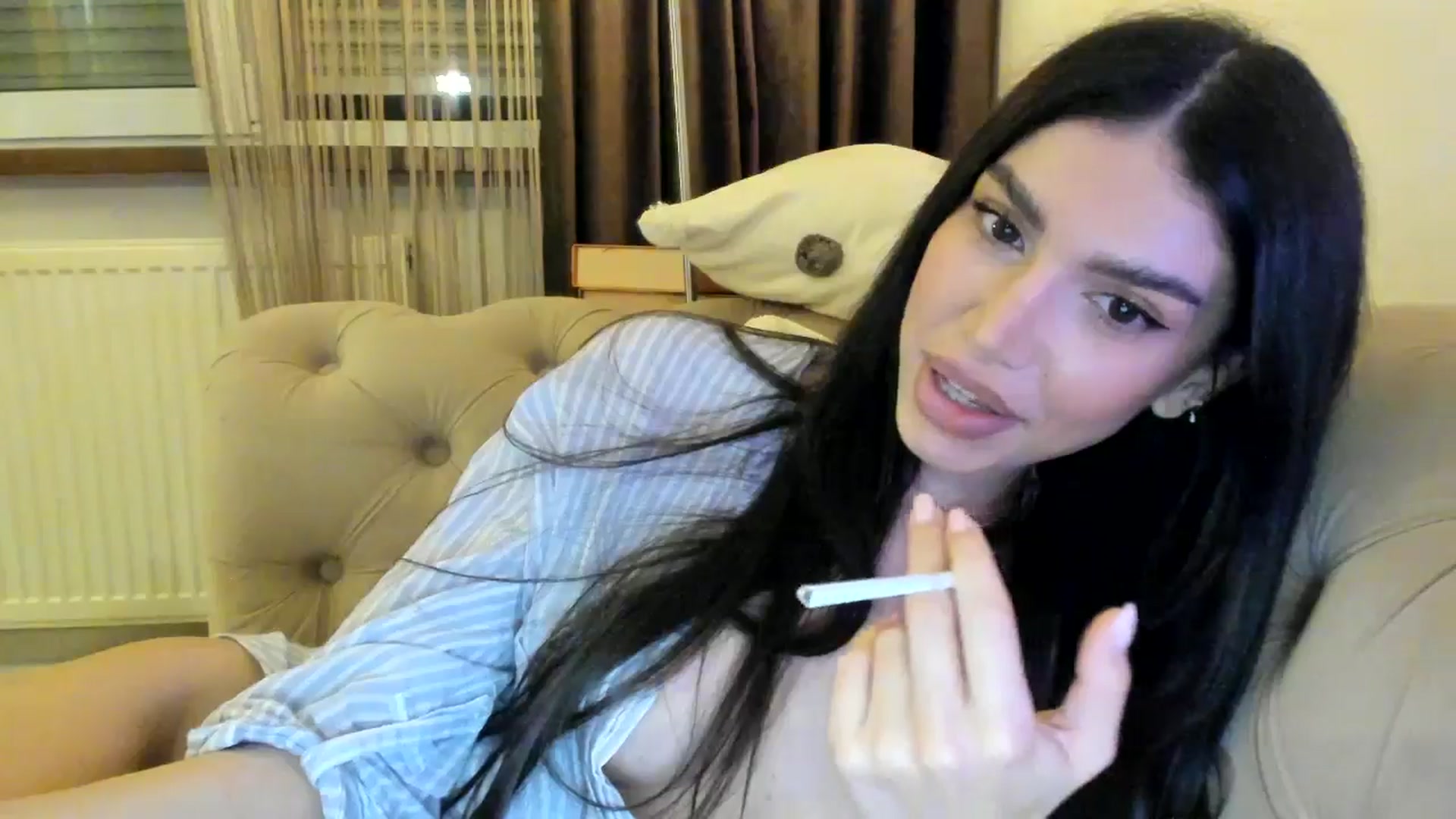 Gallery image thumbnail from SashaLopez's myfreecams stream on, 10/09/2024, 22:15 image 20 of 20