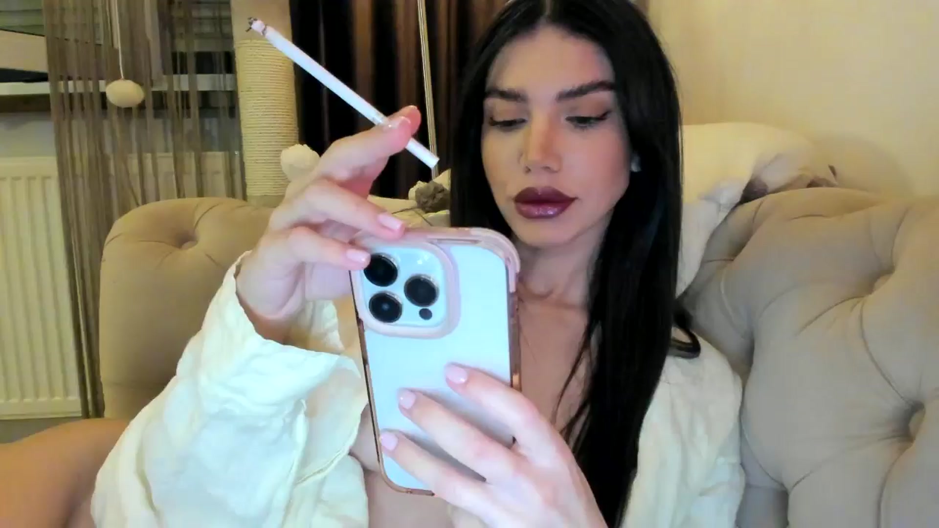 Gallery image thumbnail from SashaLopez's myfreecams stream on, 10/24/2024, 22:25 image 1 of 20