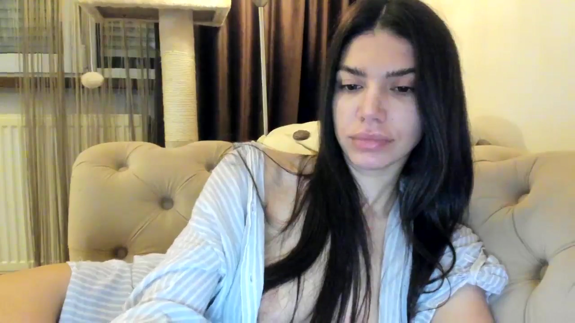 Gallery image thumbnail from SashaLopez's myfreecams stream on, 10/28/2024, 21:02 image 3 of 20