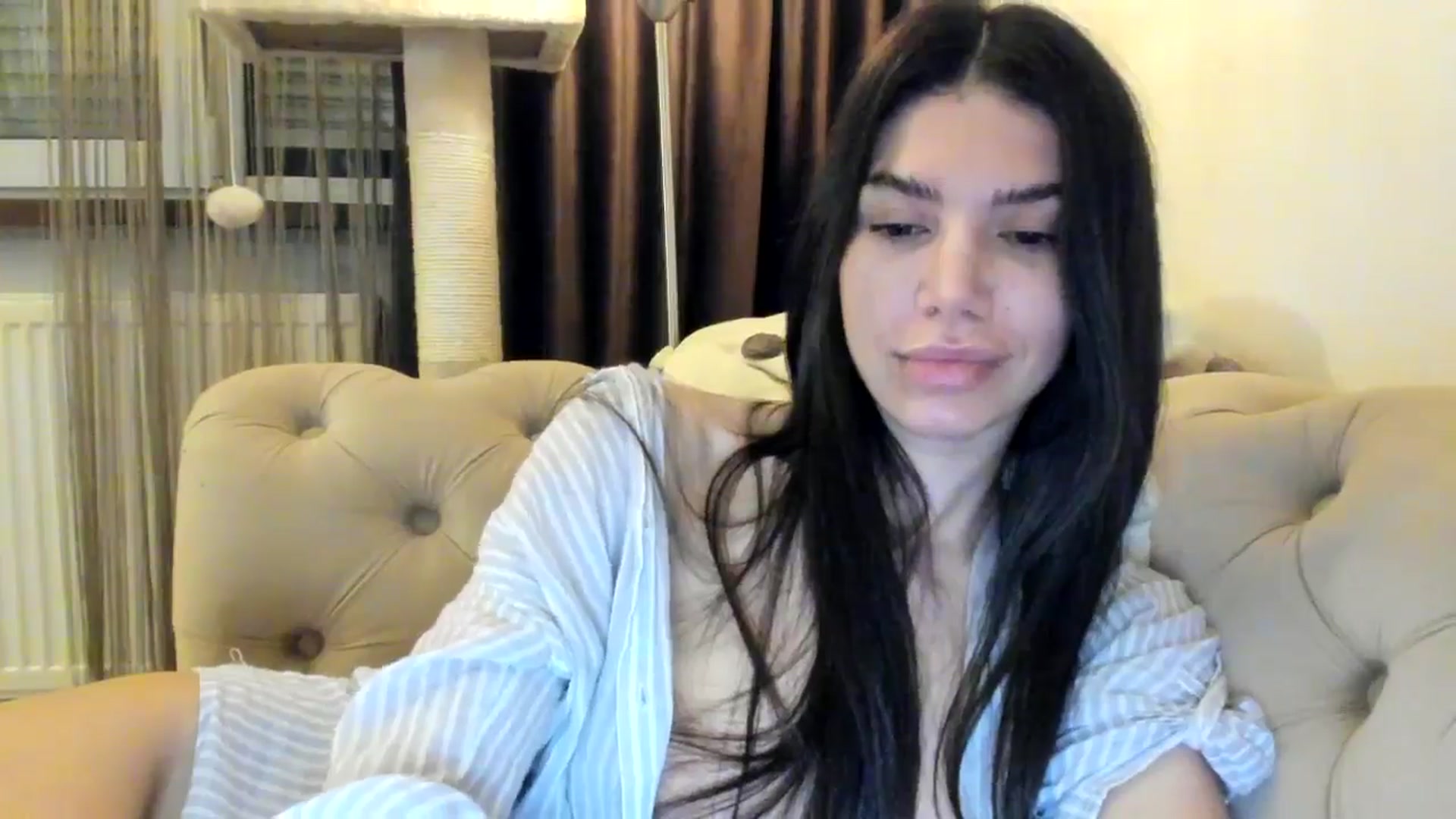 Gallery image thumbnail from SashaLopez's myfreecams stream on, 10/28/2024, 21:02 image 4 of 20