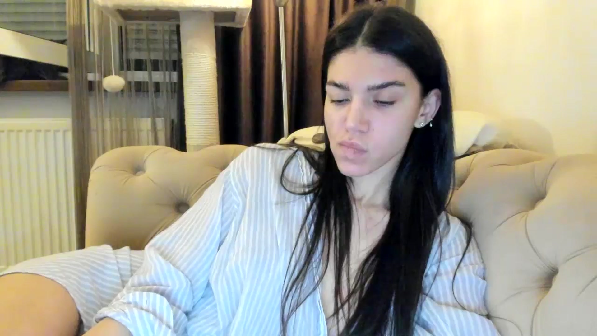 Gallery image thumbnail from SashaLopez's myfreecams stream on, 10/28/2024, 21:52 image 3 of 20