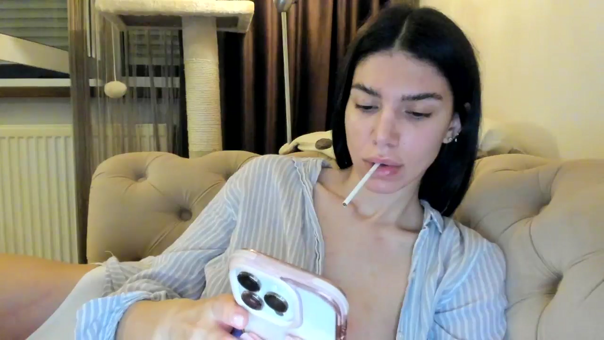 Gallery image thumbnail from SashaLopez's myfreecams stream on, 10/28/2024, 21:52 image 15 of 20