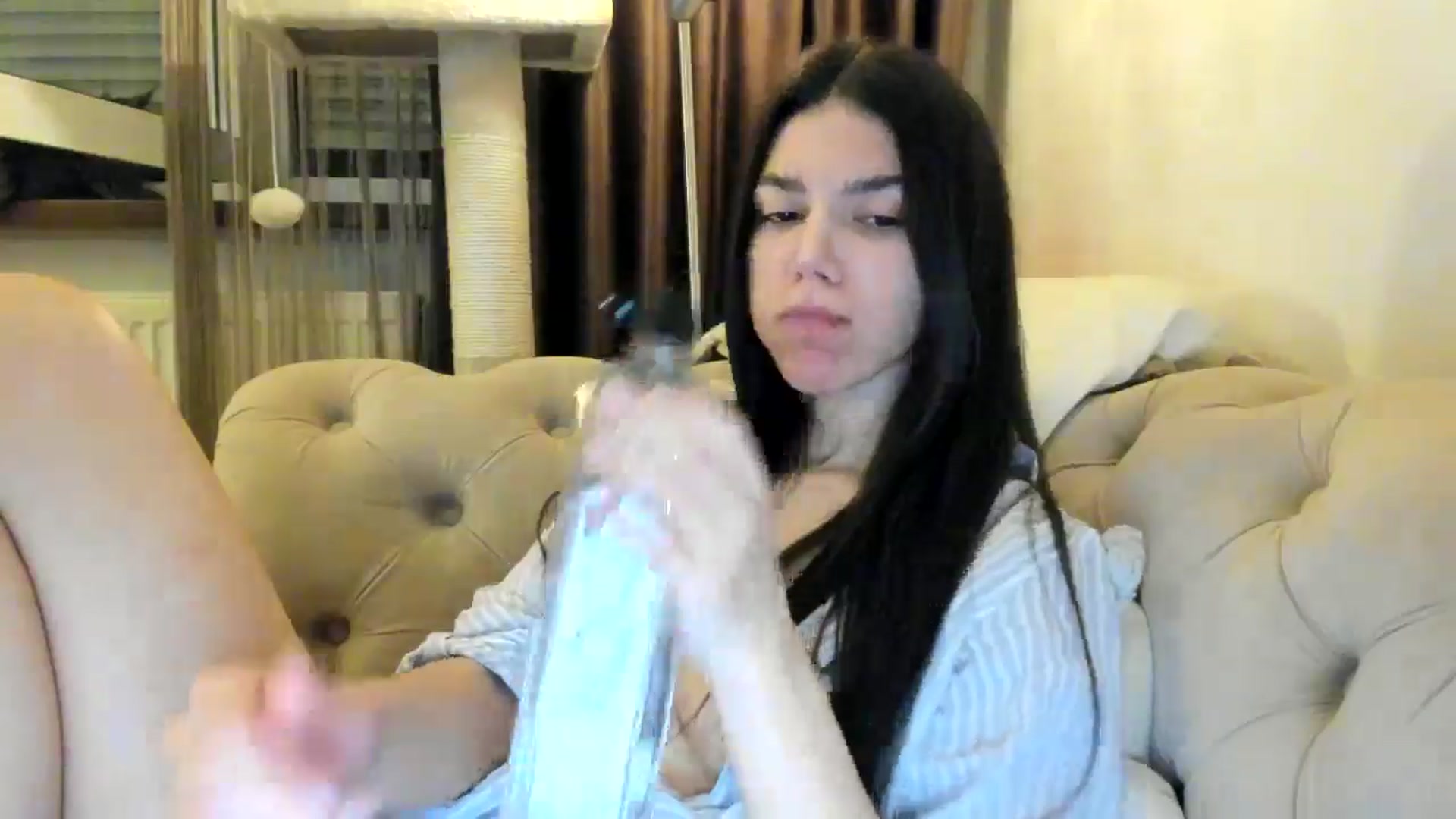 Gallery image thumbnail from SashaLopez's myfreecams stream on, 10/28/2024, 21:52 image 2 of 20