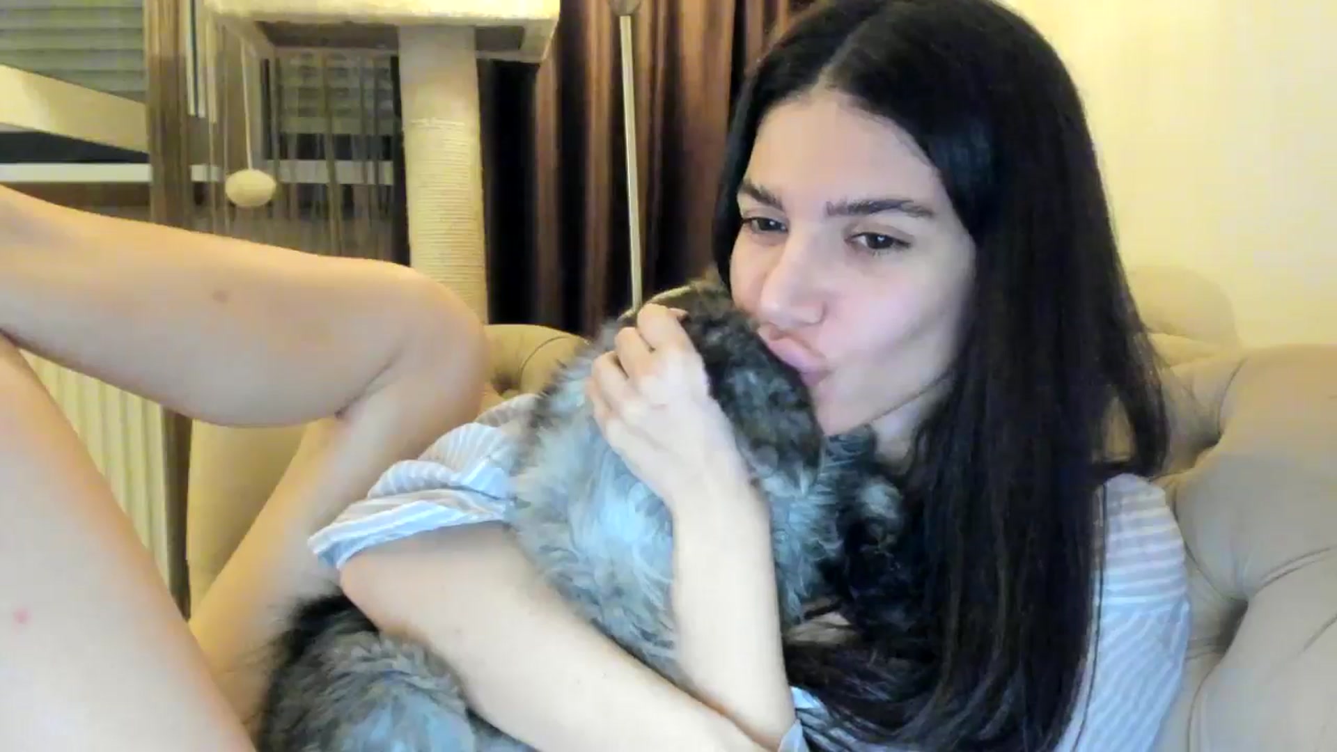Gallery image thumbnail from SashaLopez's myfreecams stream on, 10/28/2024, 21:52 image 11 of 20