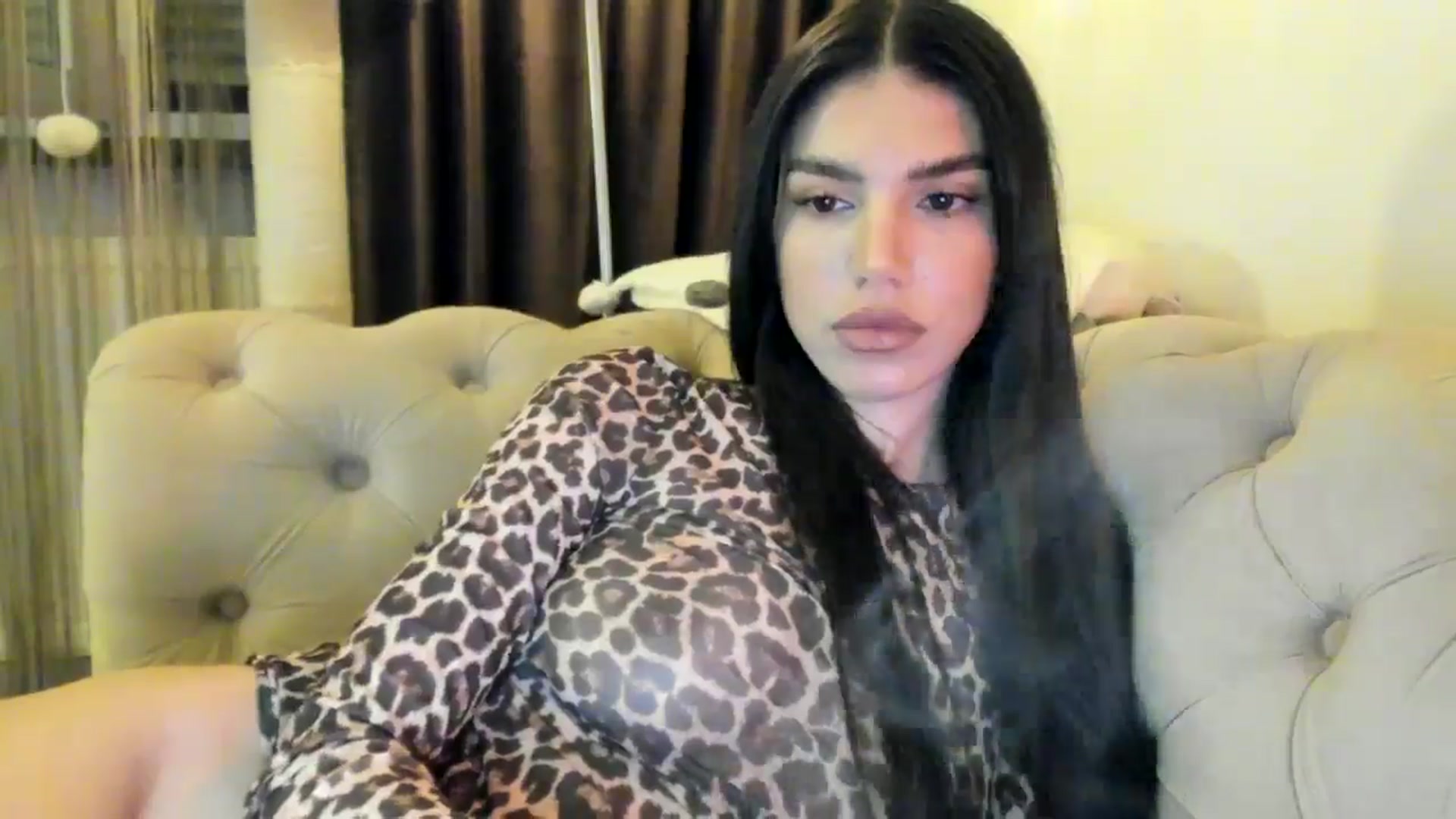 Gallery image thumbnail from SashaLopez's myfreecams stream on, 11/02/2024, 21:24 image 19 of 20