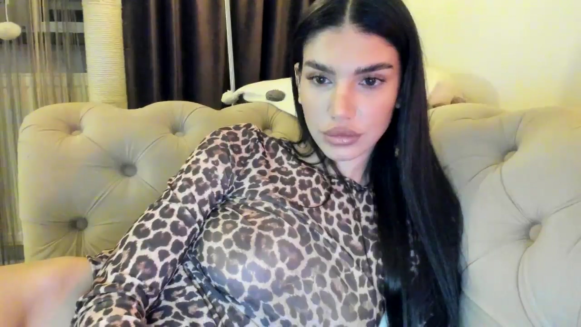 Gallery image thumbnail from SashaLopez's myfreecams stream on, 11/02/2024, 21:24 image 11 of 20