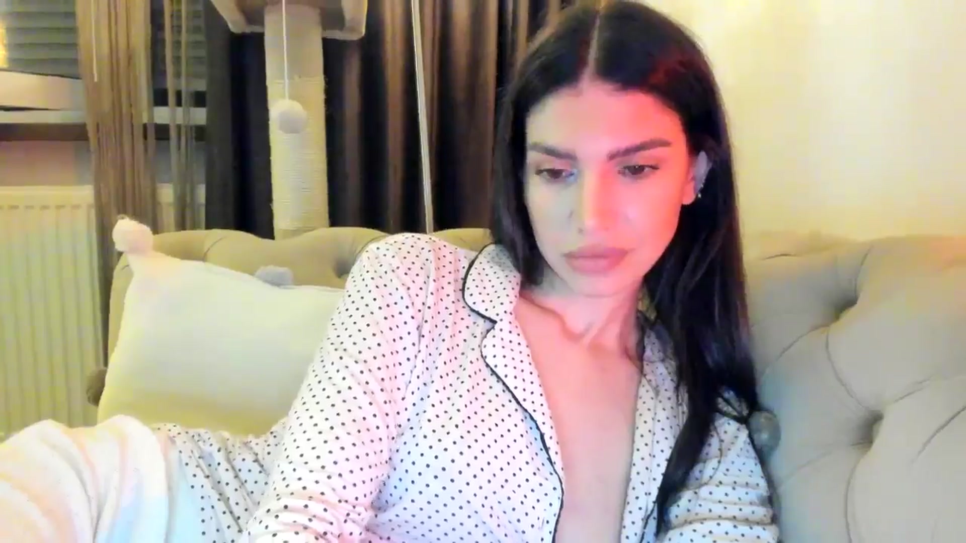 Gallery image thumbnail from SashaLopez's myfreecams stream on, 11/08/2024, 24:02 image 12 of 20