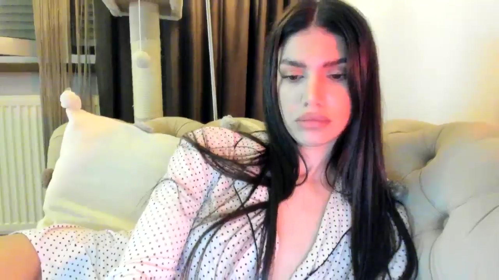 Gallery image thumbnail from SashaLopez's myfreecams stream on, 11/08/2024, 24:02 image 7 of 20