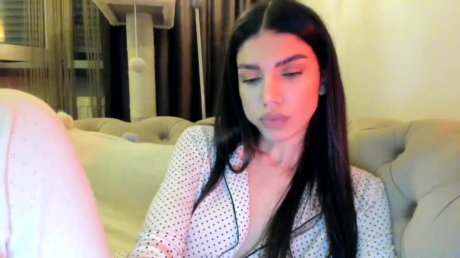 Gallery image thumbnail from SashaLopez's myfreecams stream on, 11/08/2024, 24:02 image 14 of 20