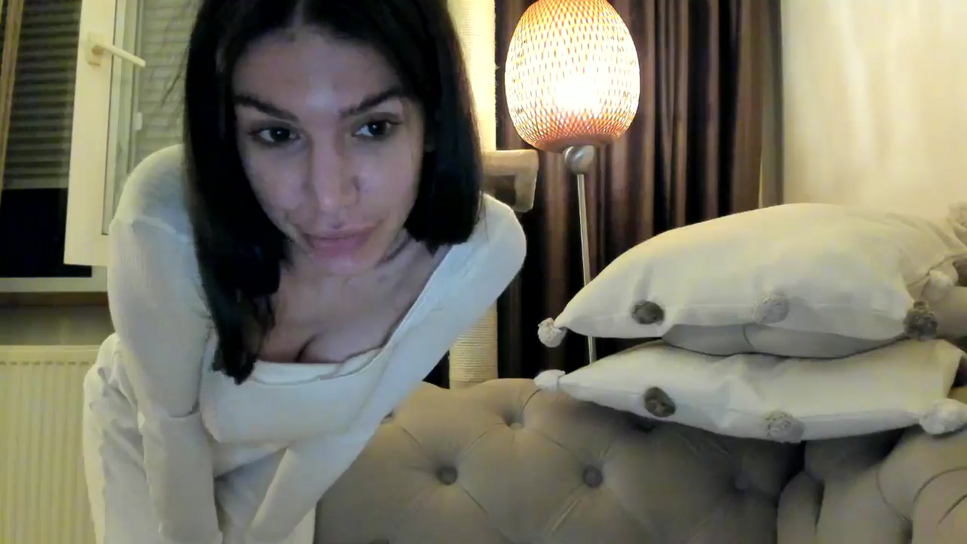 Gallery image thumbnail from SashaLopez's myfreecams stream on, 11/08/2024, 24:31 image 9 of 20