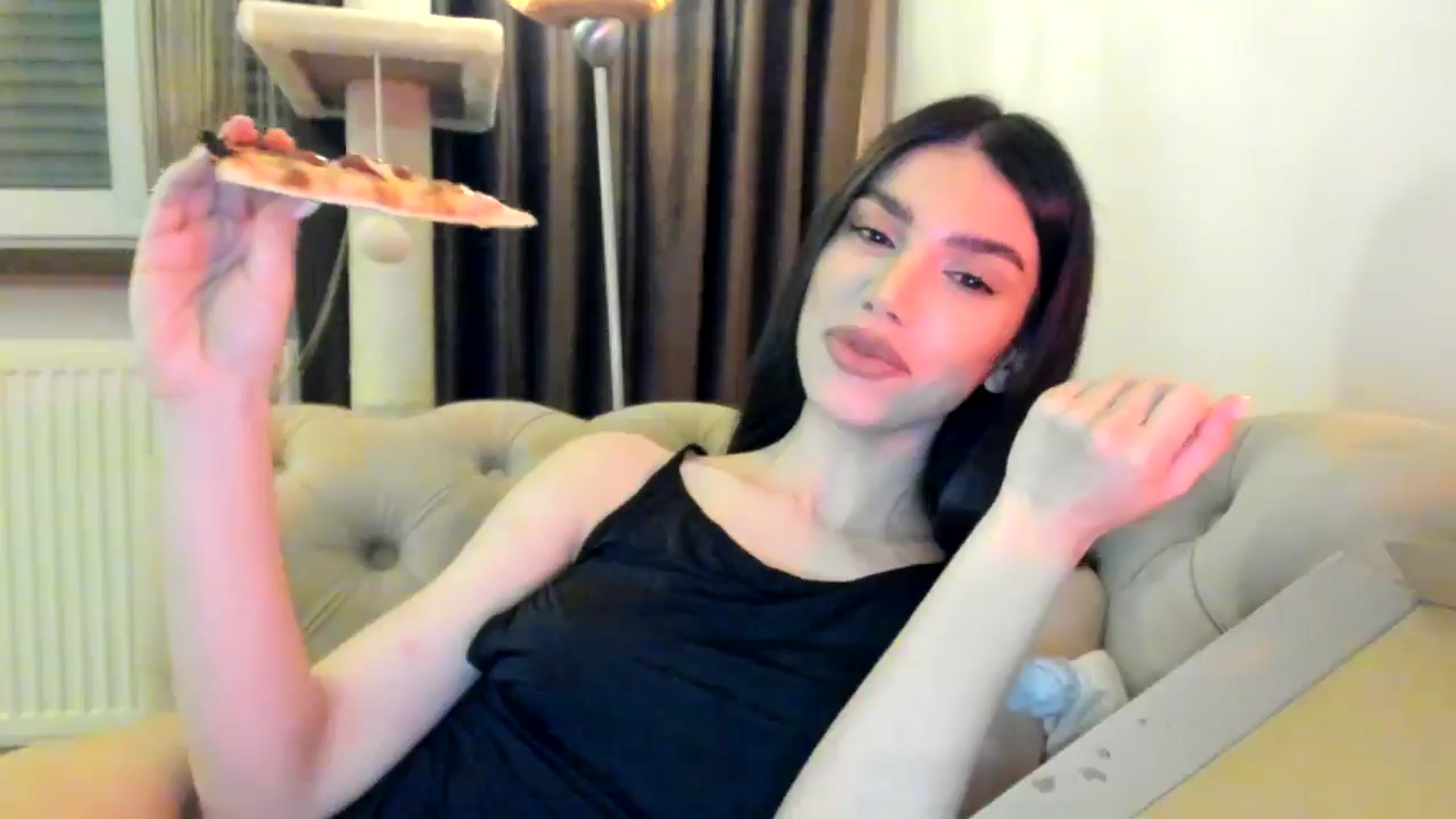 Gallery image thumbnail from SashaLopez's myfreecams stream on, 11/09/2024, 23:36 image 5 of 20