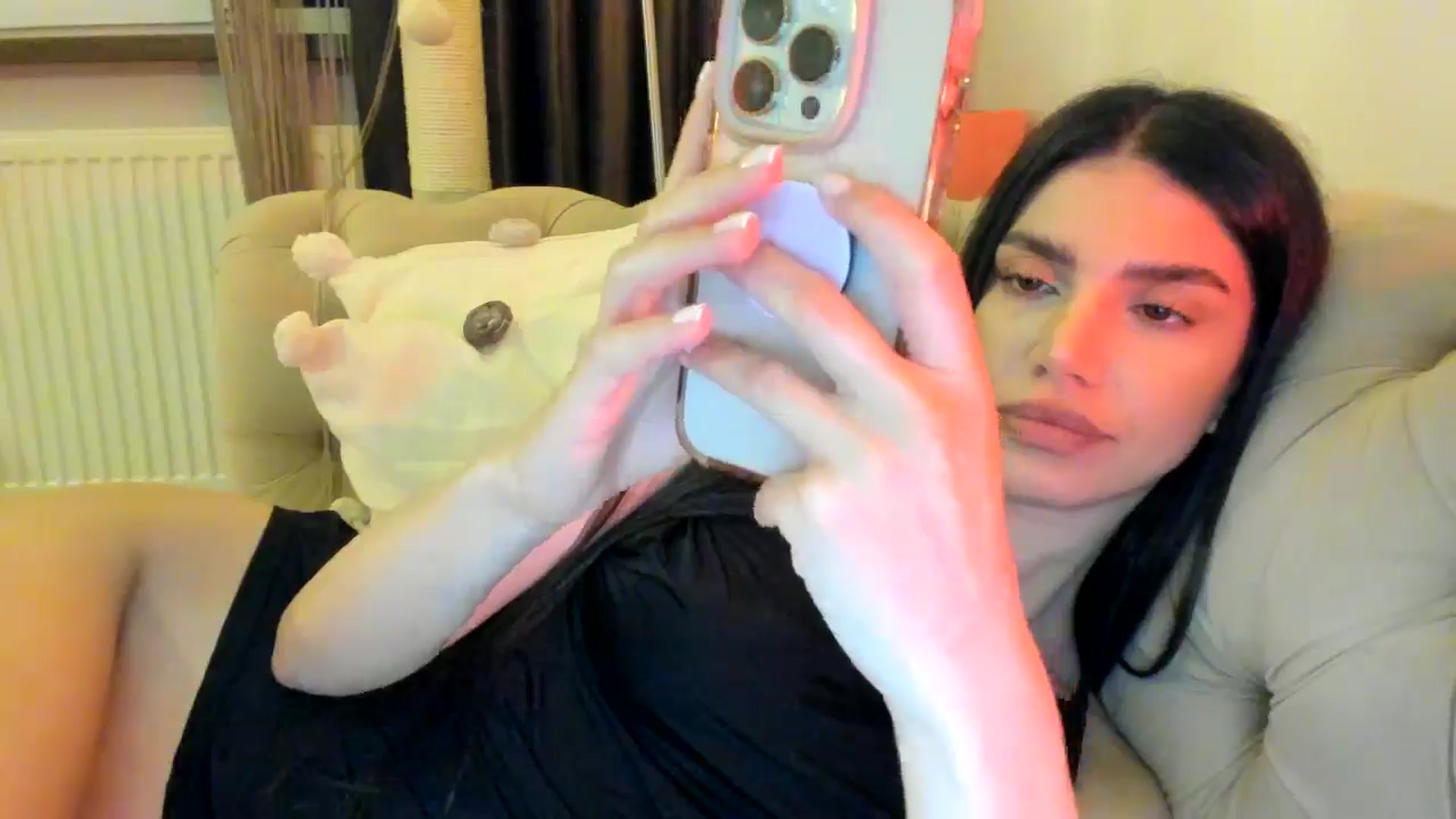 Gallery image thumbnail from SashaLopez's myfreecams stream on, 11/09/2024, 23:36 image 18 of 20
