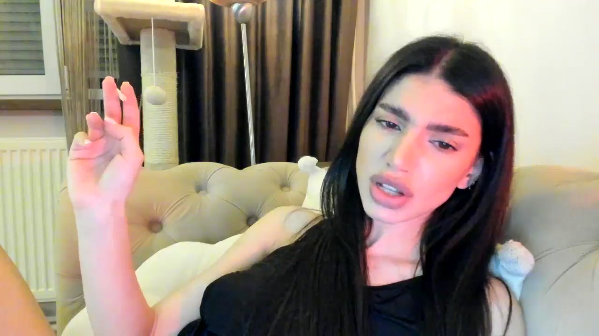 Gallery image thumbnail from SashaLopez's myfreecams stream on, 11/09/2024, 23:36 image 14 of 20